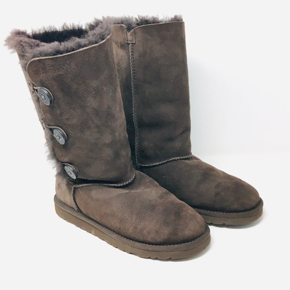 UGG Women's Bailey Button boot Triplet 5
